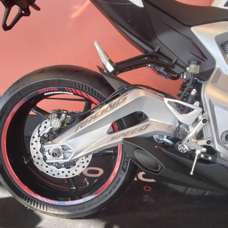 Zontes ZT703-RR (2025) (4)