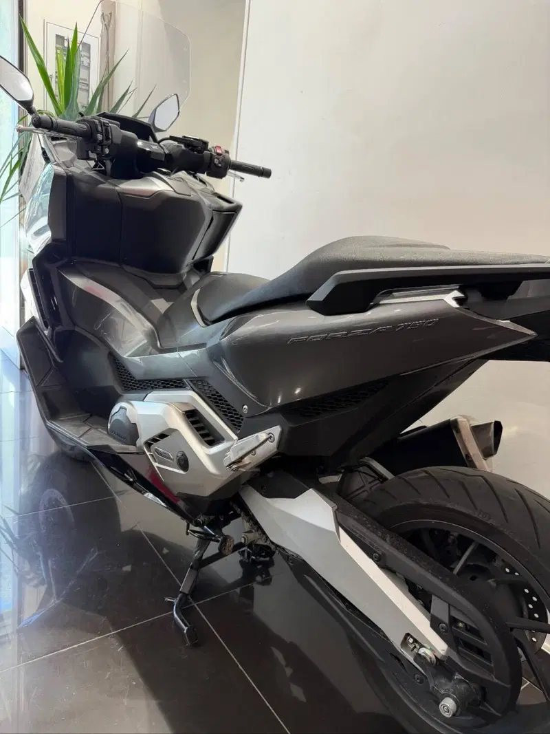 Honda Forza 750 DCT (2021 - 24) (7)