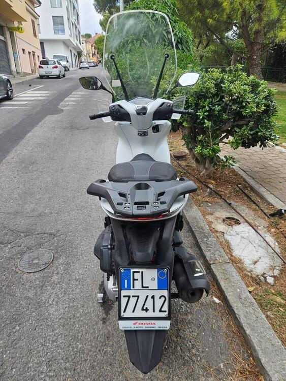 Honda SH 125i (2024 - 25) (3)