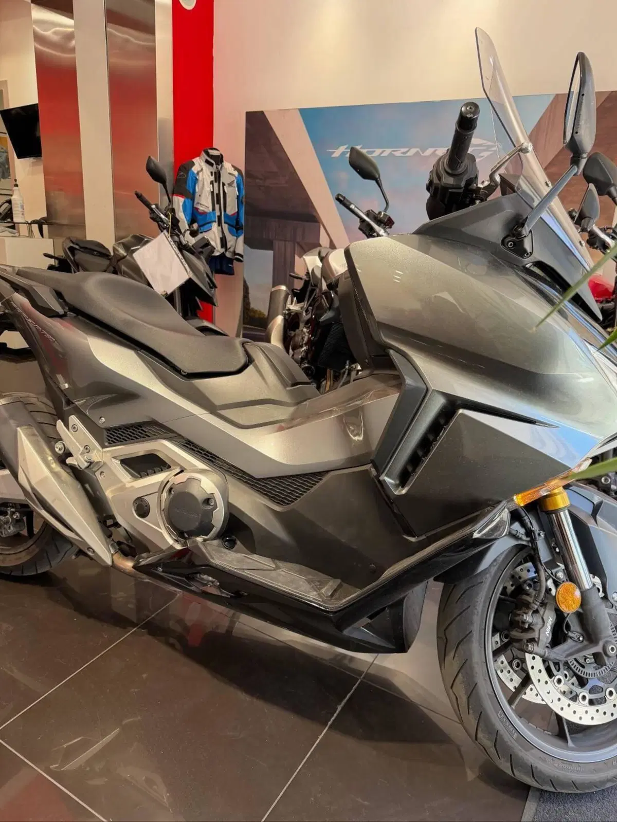 Honda Forza 750 DCT (2021 - 24) (10)