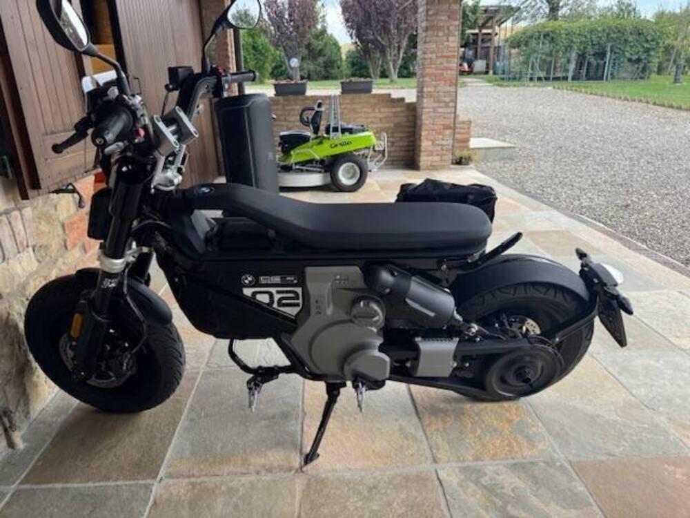 Bmw CE 02 AM (2024 - 25)