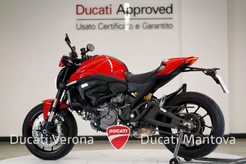 Ducati Monster 937 + (2021 - 25) (5)