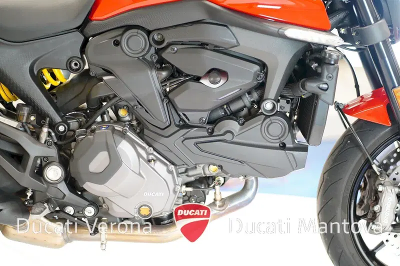 Ducati Monster 937 + (2021 - 25) (10)