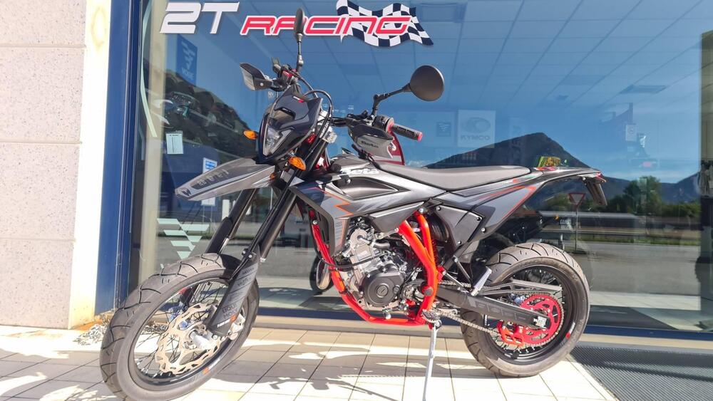 Betamotor RR 125 4T Motard R (2025) (3)