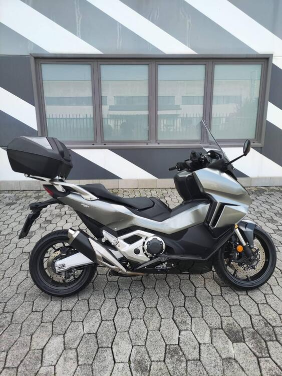 Honda Forza 750 DCT (2021 - 24) (2)