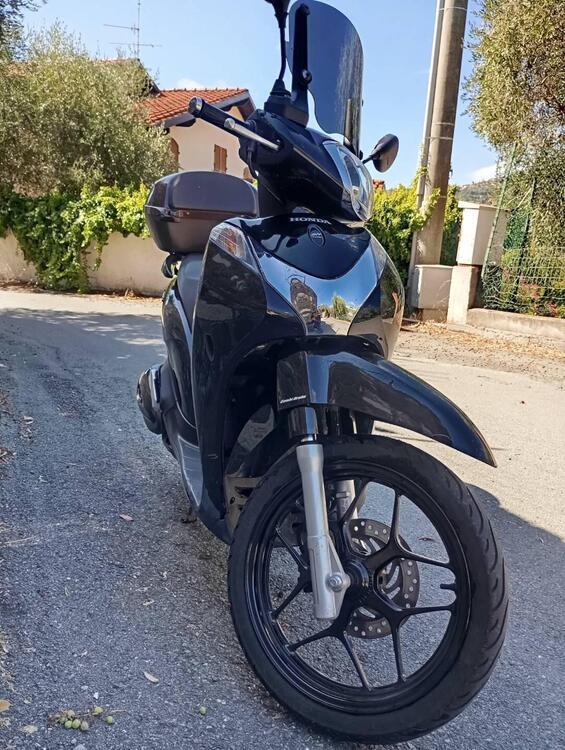 Honda SH 125 Mode (2013 -16) (4)