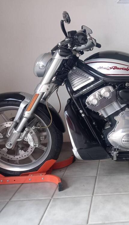 Harley-Davidson 1250 V-Rod (2008 - 12) - VRSCAW (2)