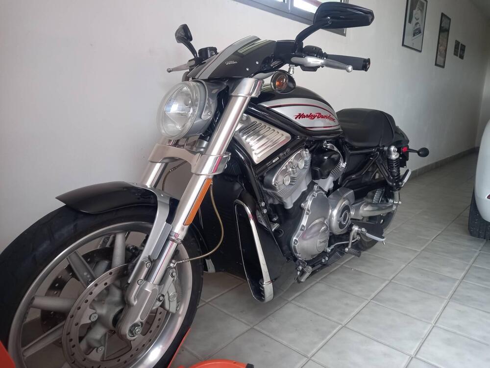 Harley-Davidson 1250 V-Rod (2008 - 12) - VRSCAW (3)