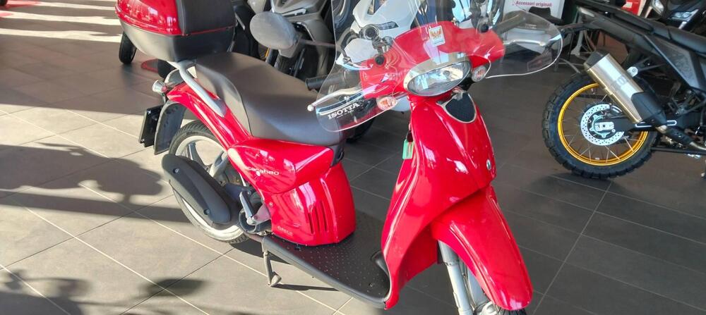 Aprilia Scarabeo 100 4t (2007 - 16) (4)