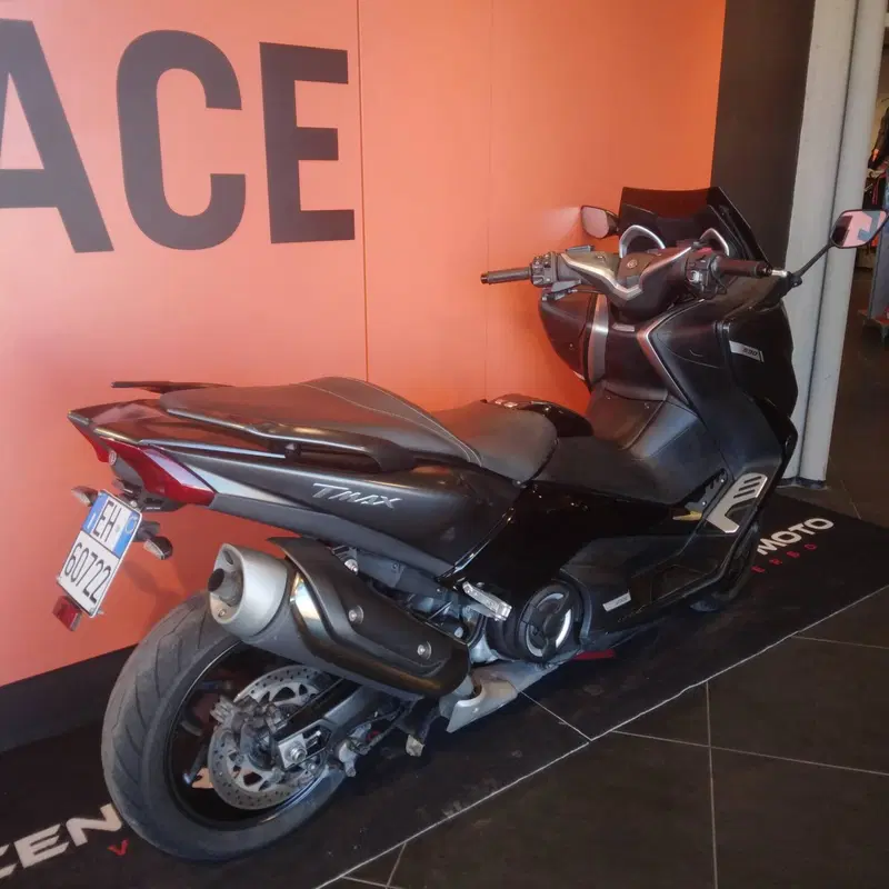 Yamaha T-Max 530 DX (2017 - 19) (5)