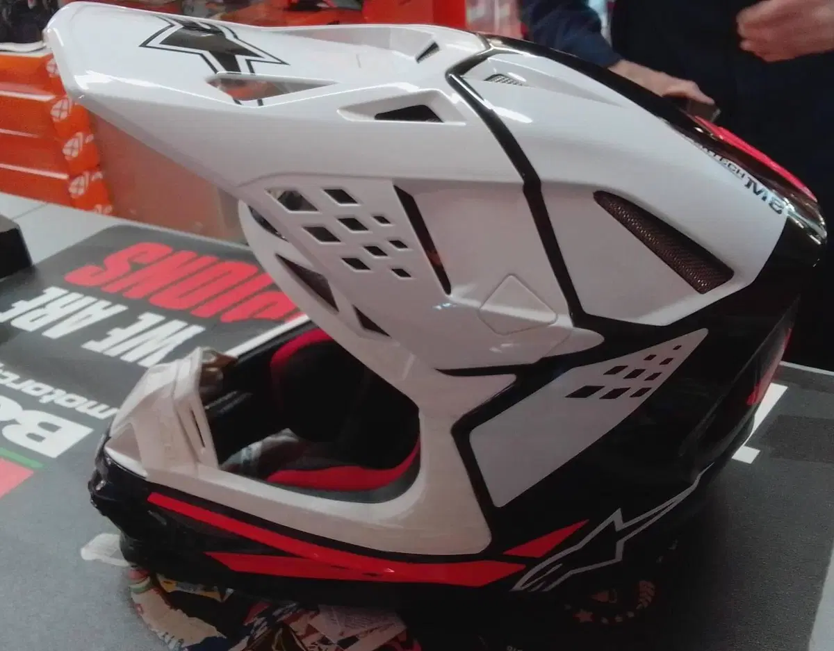 SUPERTECH S-M8 Alpinestars
