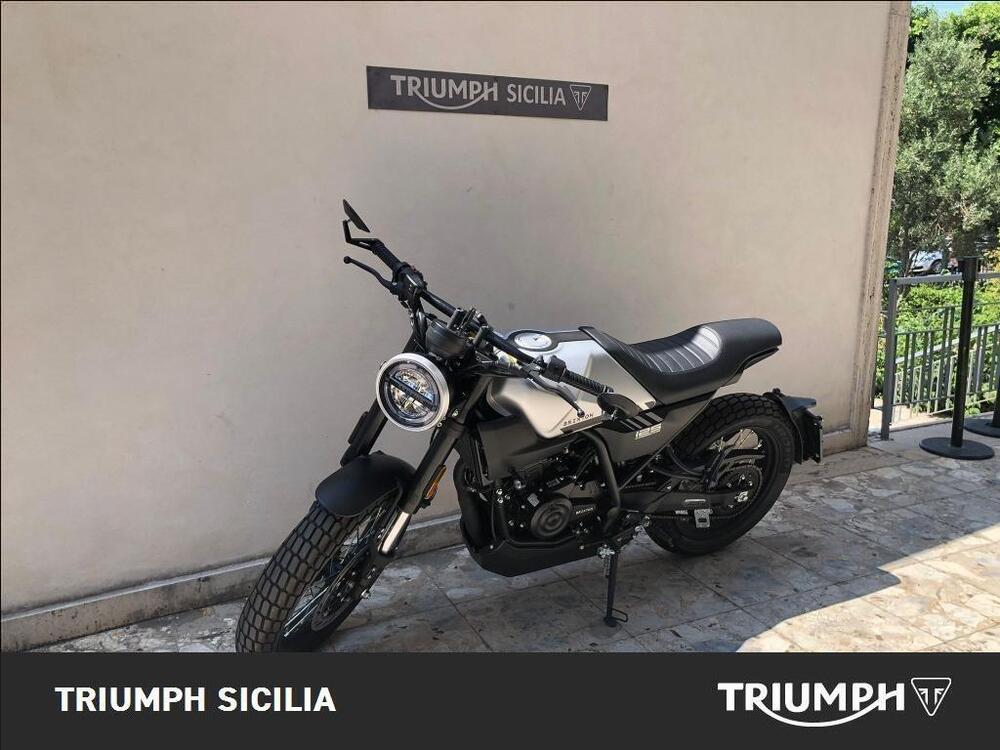 Brixton Motorcycles Crossfire 125 (2023 - 25) (5)