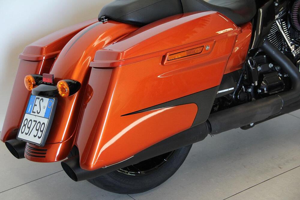 Harley-Davidson 114 Street Glide Special (2019 - 20) - FLHXS (3)