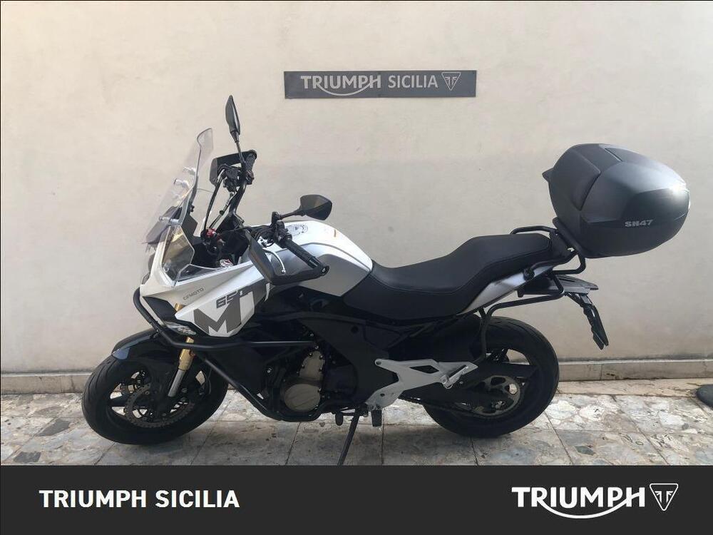 CFMOTO 650MT (2021 - 24) (4)