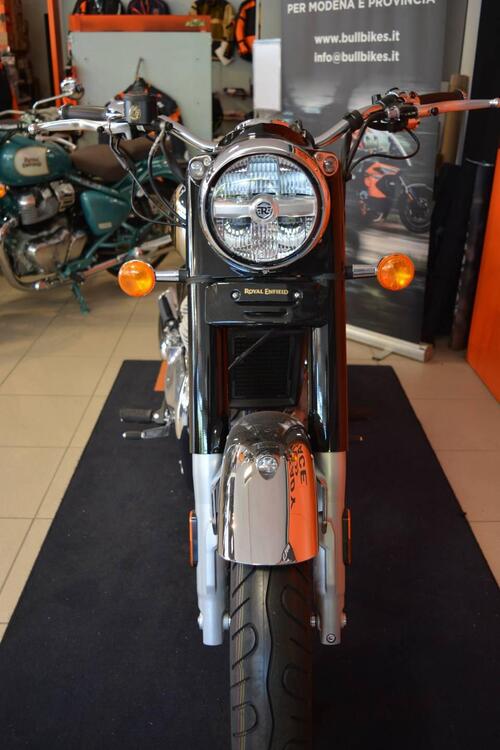 Royal Enfield Classic 650 (2025) (5)