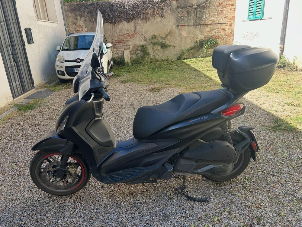 Piaggio Beverly 300 S ABS-ASR (2021 - 25) (3)