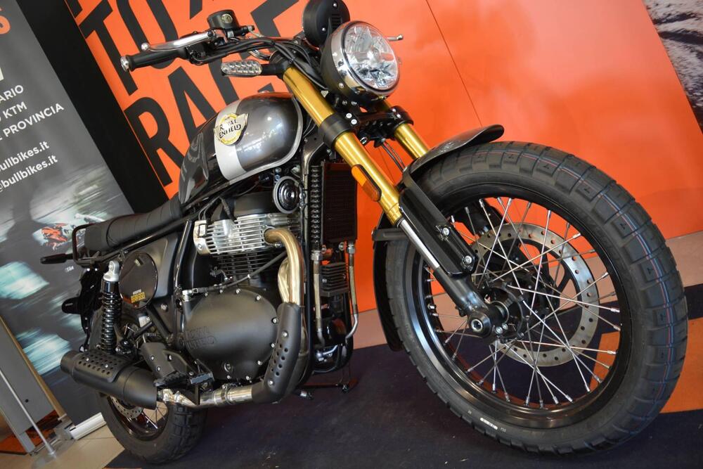 Royal Enfield Bear 650 (2025) (3)