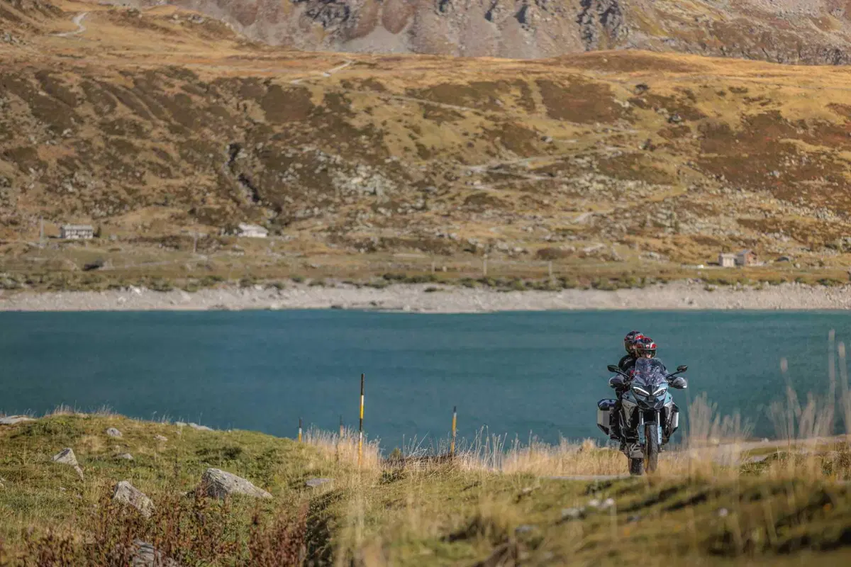 Ducati Multistrada V4 Rally 2026: sospensioni intelligenti, evoluzione elettronica e sicurezza [VIDEO & GALLERY] (15)