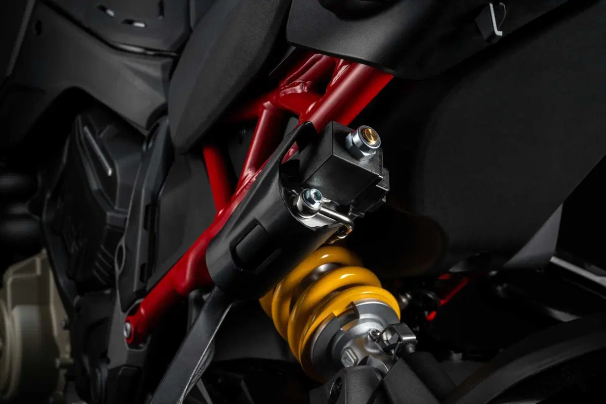 Ducati Multistrada V4 Rally 2026: sospensioni intelligenti, evoluzione elettronica e sicurezza [VIDEO & GALLERY] (24)