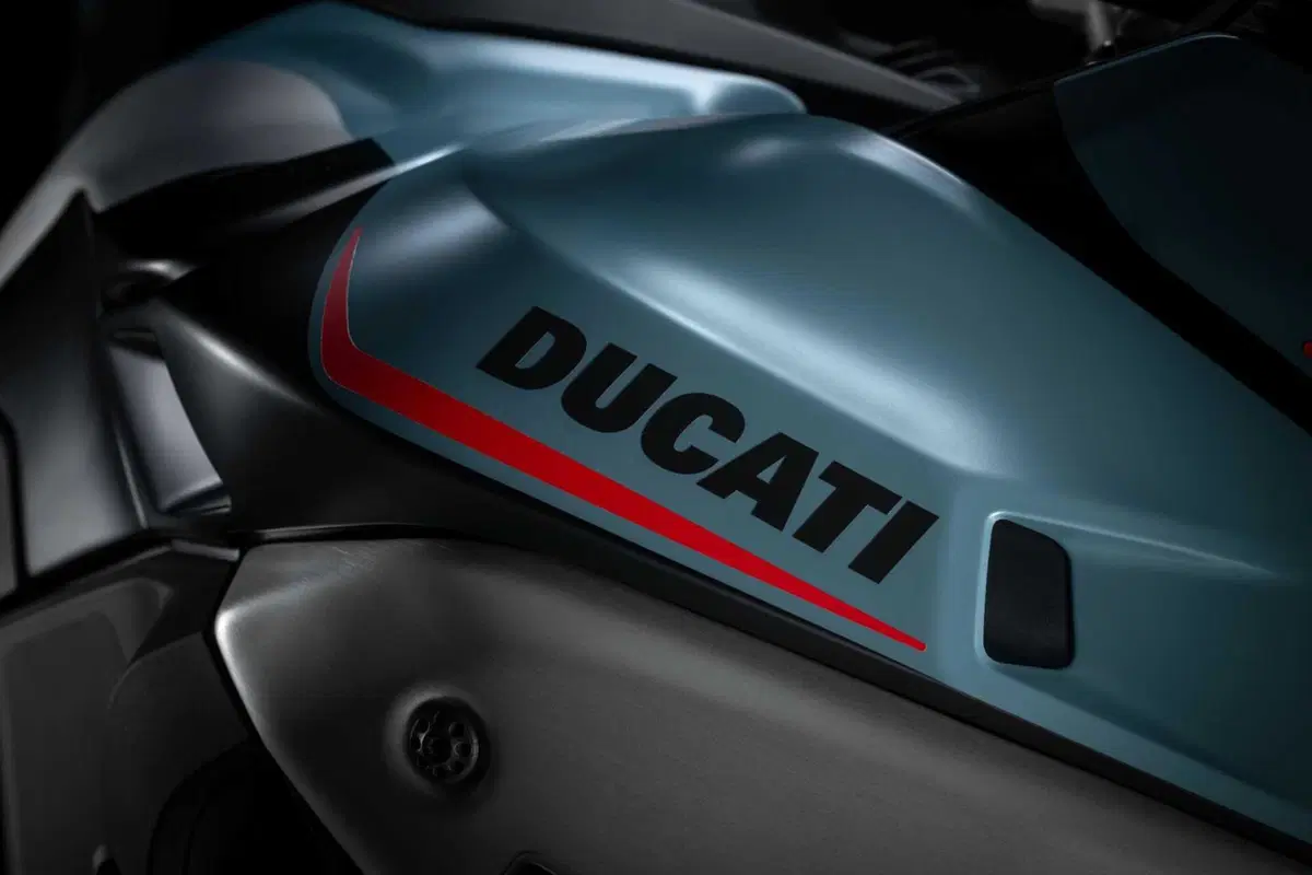 Ducati Multistrada V4 Rally 2026: sospensioni intelligenti, evoluzione elettronica e sicurezza [VIDEO & GALLERY] (26)