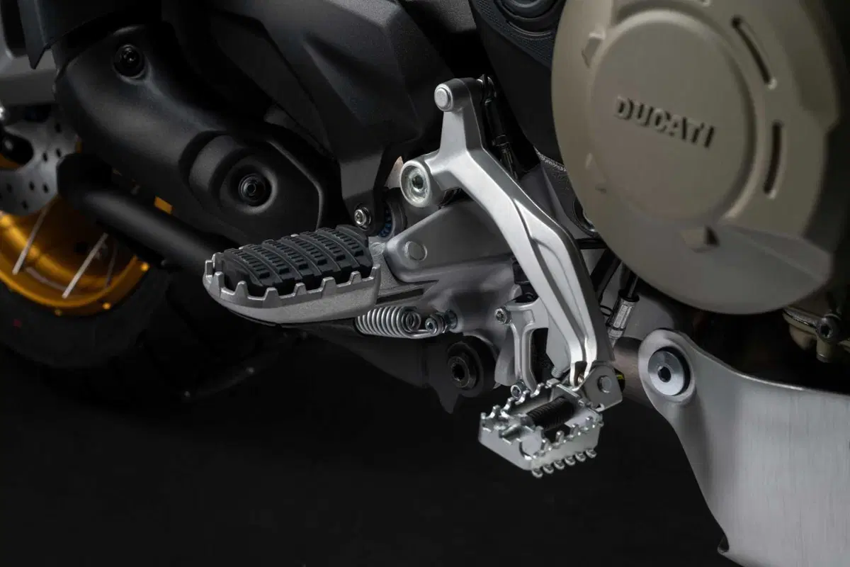 Ducati Multistrada V4 Rally 2026: sospensioni intelligenti, evoluzione elettronica e sicurezza [VIDEO & GALLERY] (31)