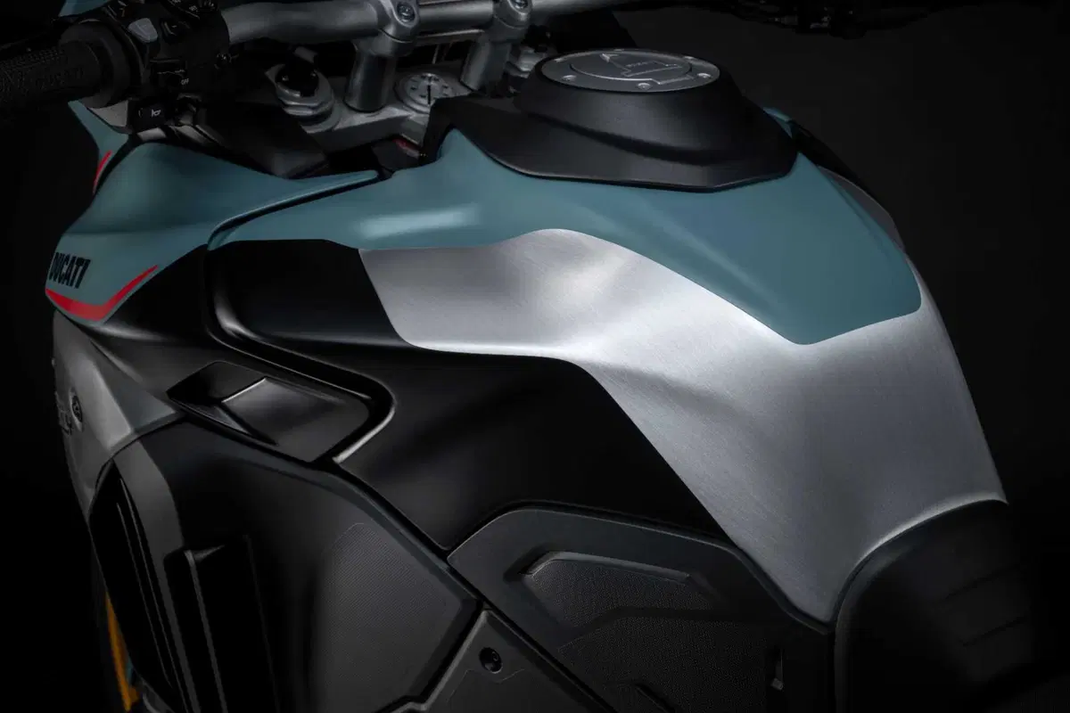 Ducati Multistrada V4 Rally 2026: sospensioni intelligenti, evoluzione elettronica e sicurezza [VIDEO & GALLERY] (34)