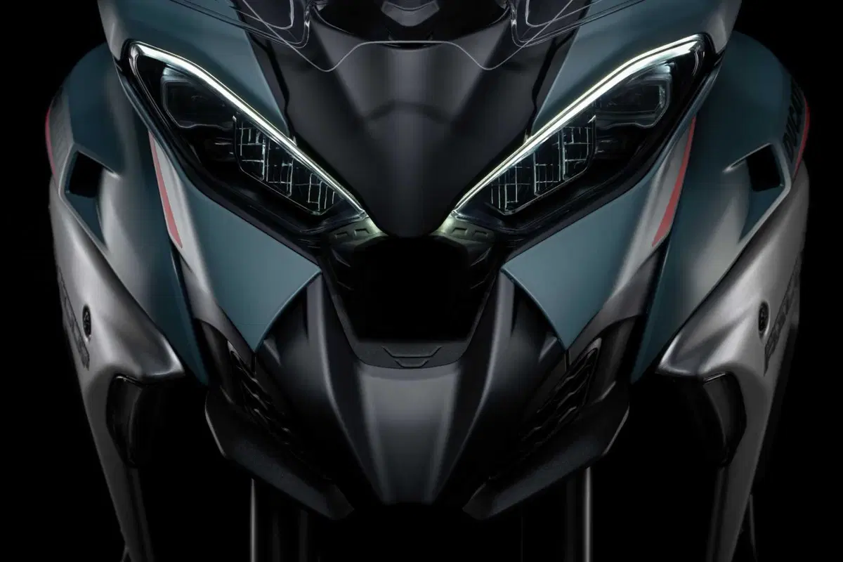 Ducati Multistrada V4 Rally 2026: sospensioni intelligenti, evoluzione elettronica e sicurezza [VIDEO & GALLERY] (50)