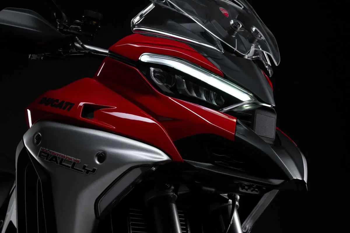 Ducati Multistrada V4 Rally 2026: sospensioni intelligenti, evoluzione elettronica e sicurezza [VIDEO & GALLERY] (53)