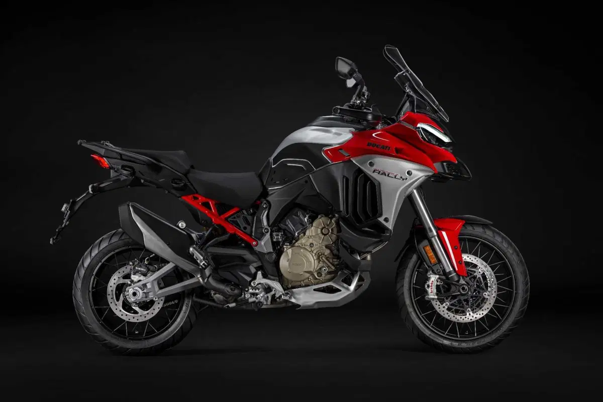 Ducati Multistrada V4 Rally 2026: sospensioni intelligenti, evoluzione elettronica e sicurezza [VIDEO & GALLERY] (54)