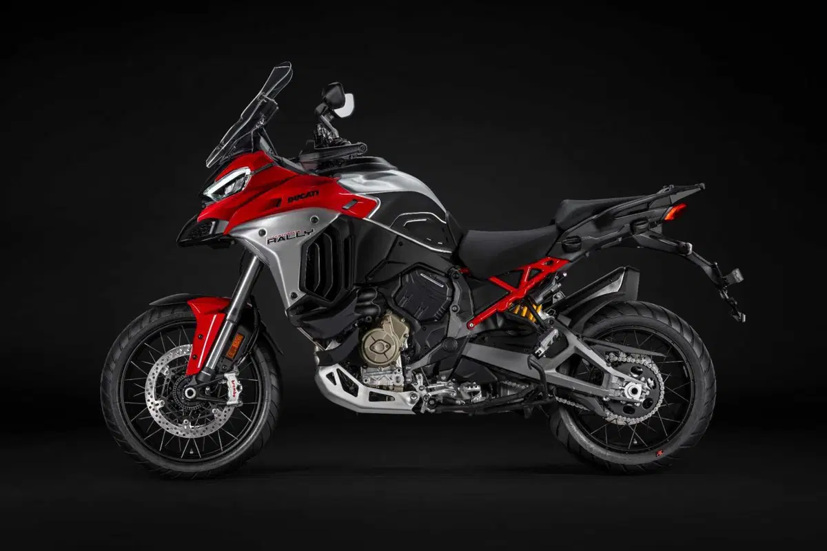 Ducati Multistrada V4 Rally 2026: sospensioni intelligenti, evoluzione elettronica e sicurezza [VIDEO & GALLERY] (68)