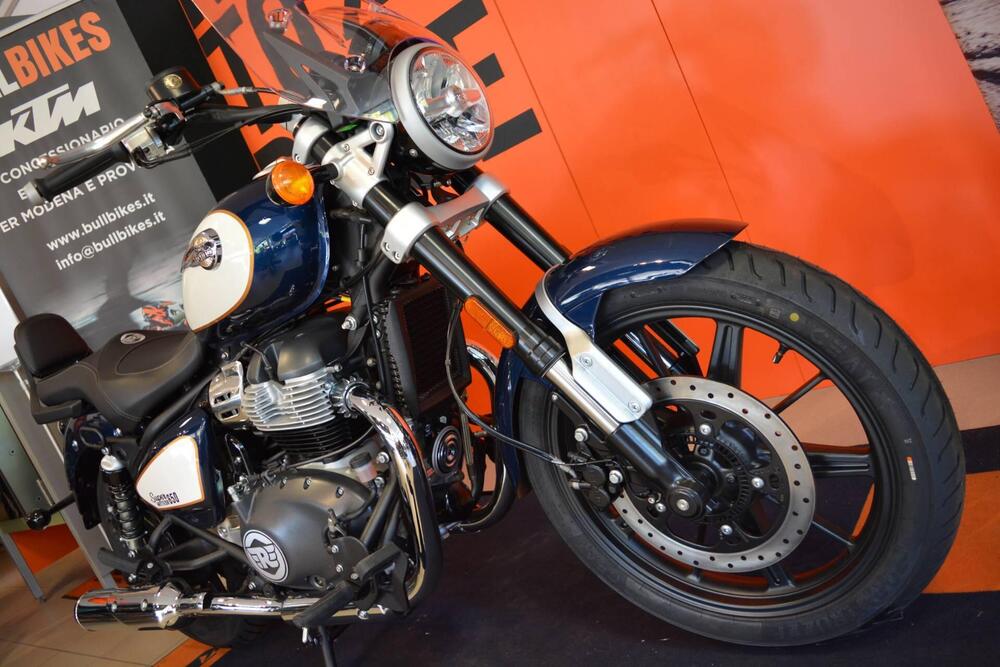 Royal Enfield Super Meteor 650 (2023 - 25) (3)