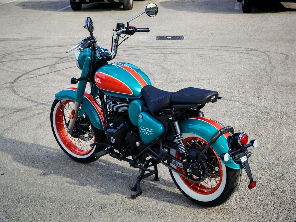 Royal Enfield Classic 350 (2021 - 25) (3)