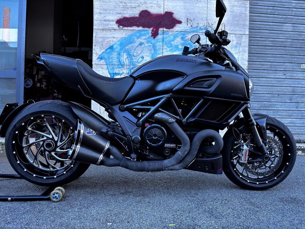 Ducati Diavel 1200 (2014 - 16) (5)