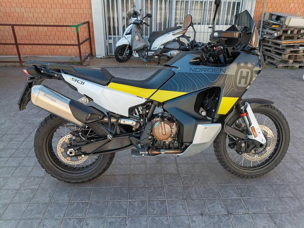 Husqvarna Norden 901 (2022 - 25) (5)