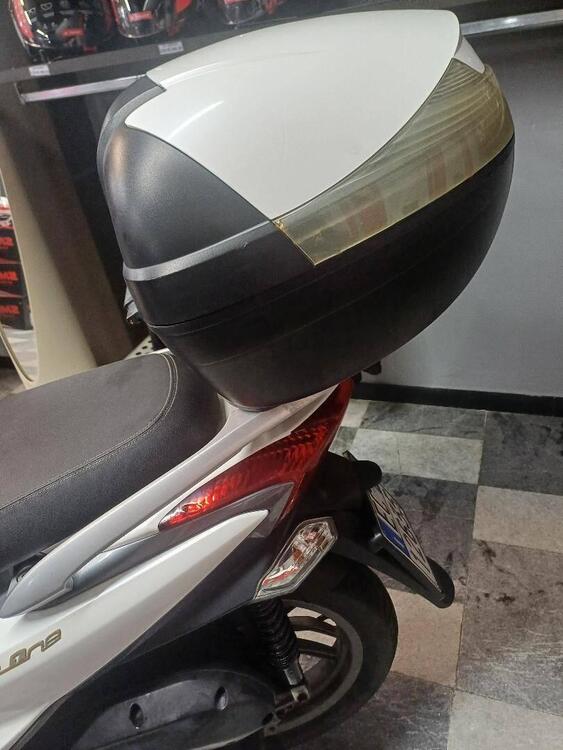 Kymco People 125i One (2014 - 16) (2)