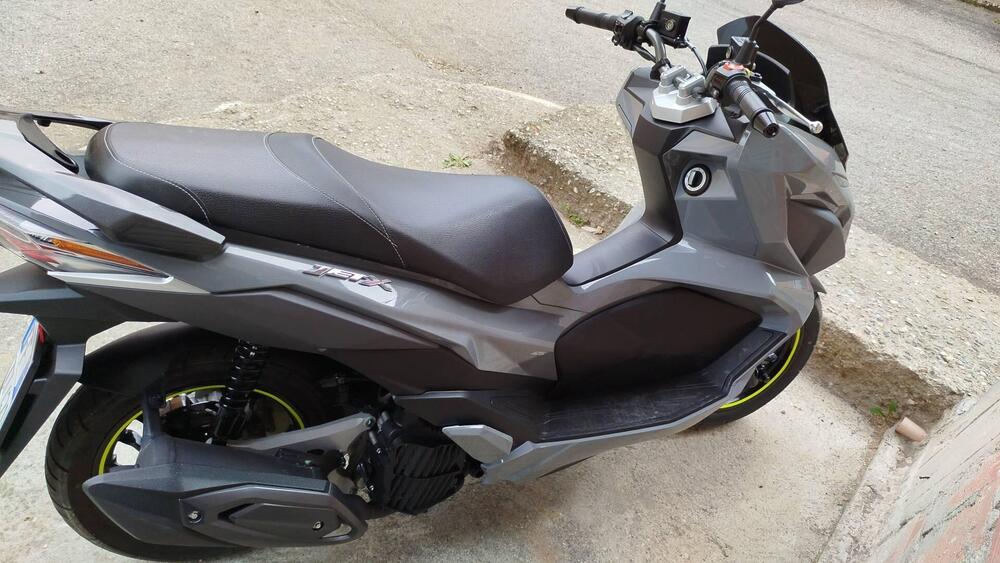 Sym Jet X 125 (2021 - 25) (3)