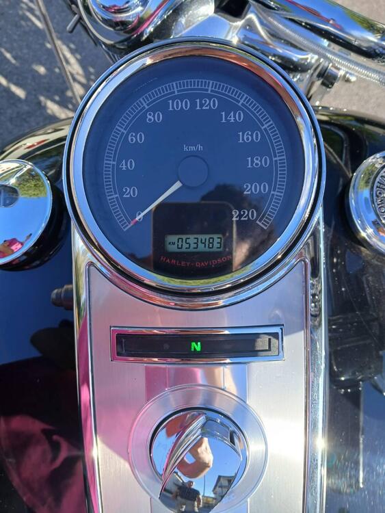 Harley-Davidson 1690 Road King (2008 - 09) - FLHR (3)