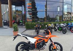 KTM 125 SMC R (2025) nuova