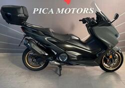 Yamaha T-Max 560 Tech Max (2021) usata