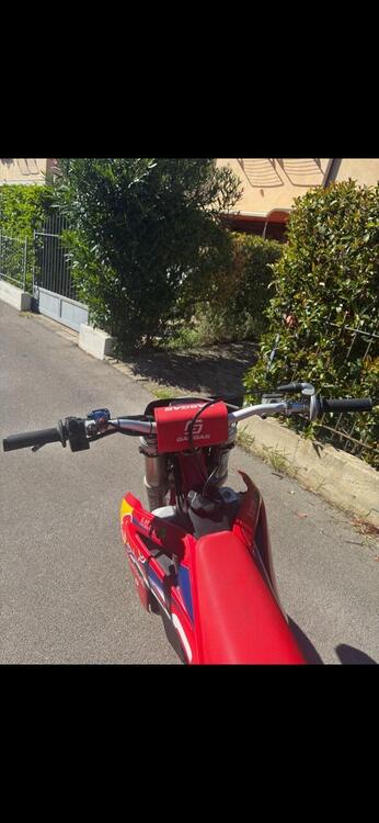 GASGAS MC 125 (2022) (4)