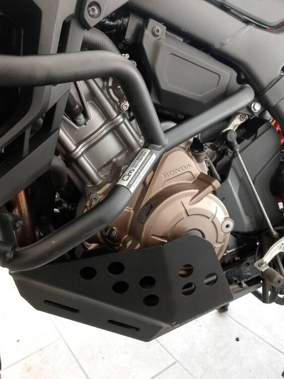 Honda Africa Twin CRF 1000L (2018 - 19) (4)