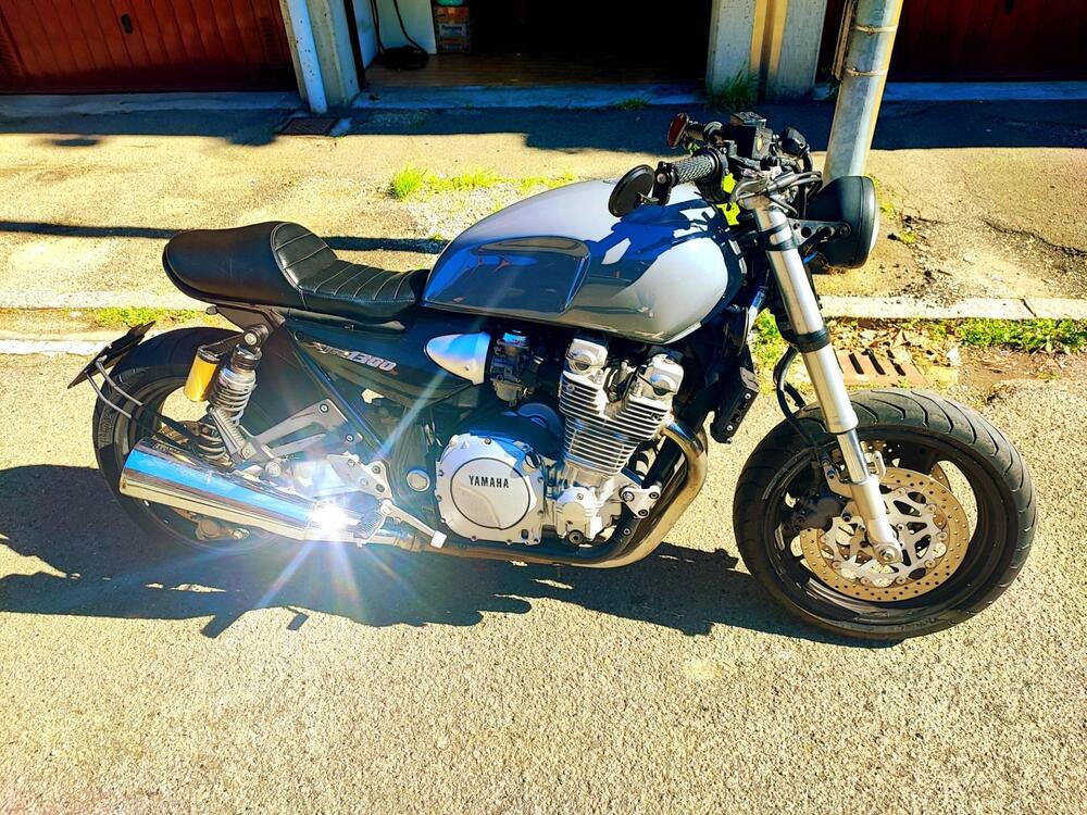 Yamaha XJR 1300 (1999 - 02)