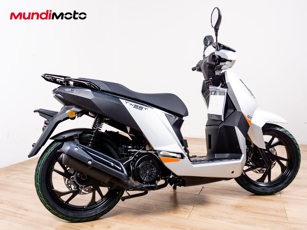 Peugeot Tweet 125 FL GT (2025) (3)