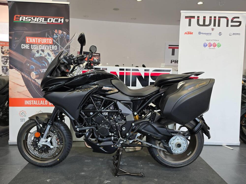 MV Agusta Turismo Veloce 800 Lusso SCS (2021 - 25) (5)