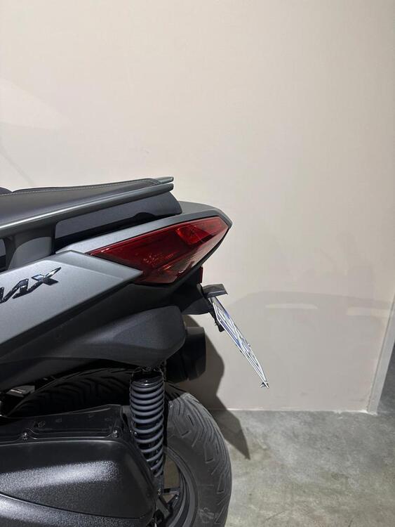 Yamaha X-Max 300 (2025) (3)