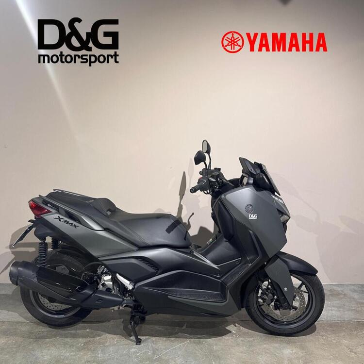 Yamaha X-Max 300 (2025)