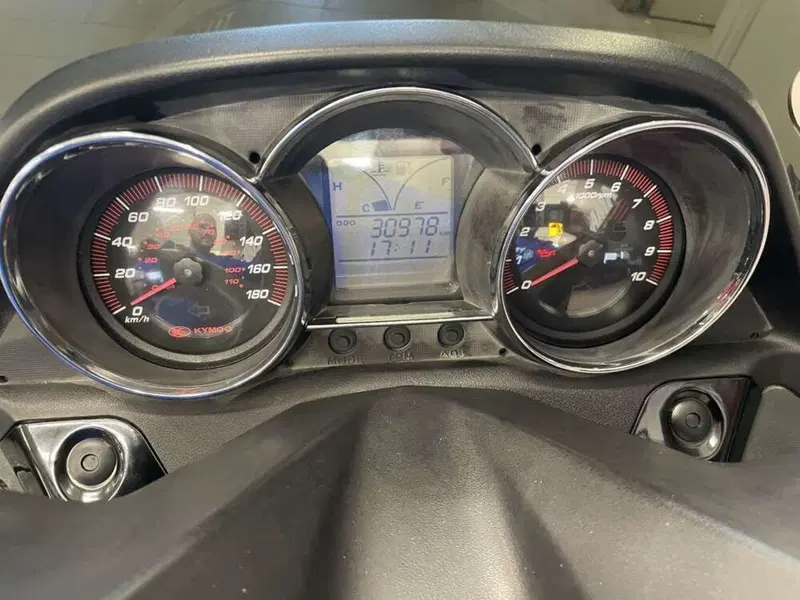 Kymco Downtown 300i ABS (2009 - 17) (2)