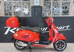 Vespa GTS 300 Super (2017 - 18) usata