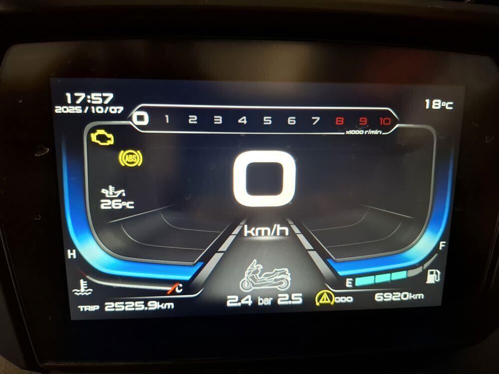 Voge Sfida SR4 MAX (2024 - 25) (3)