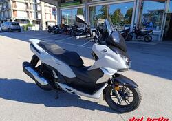 QJ Motor MTX 300 (2025) usata